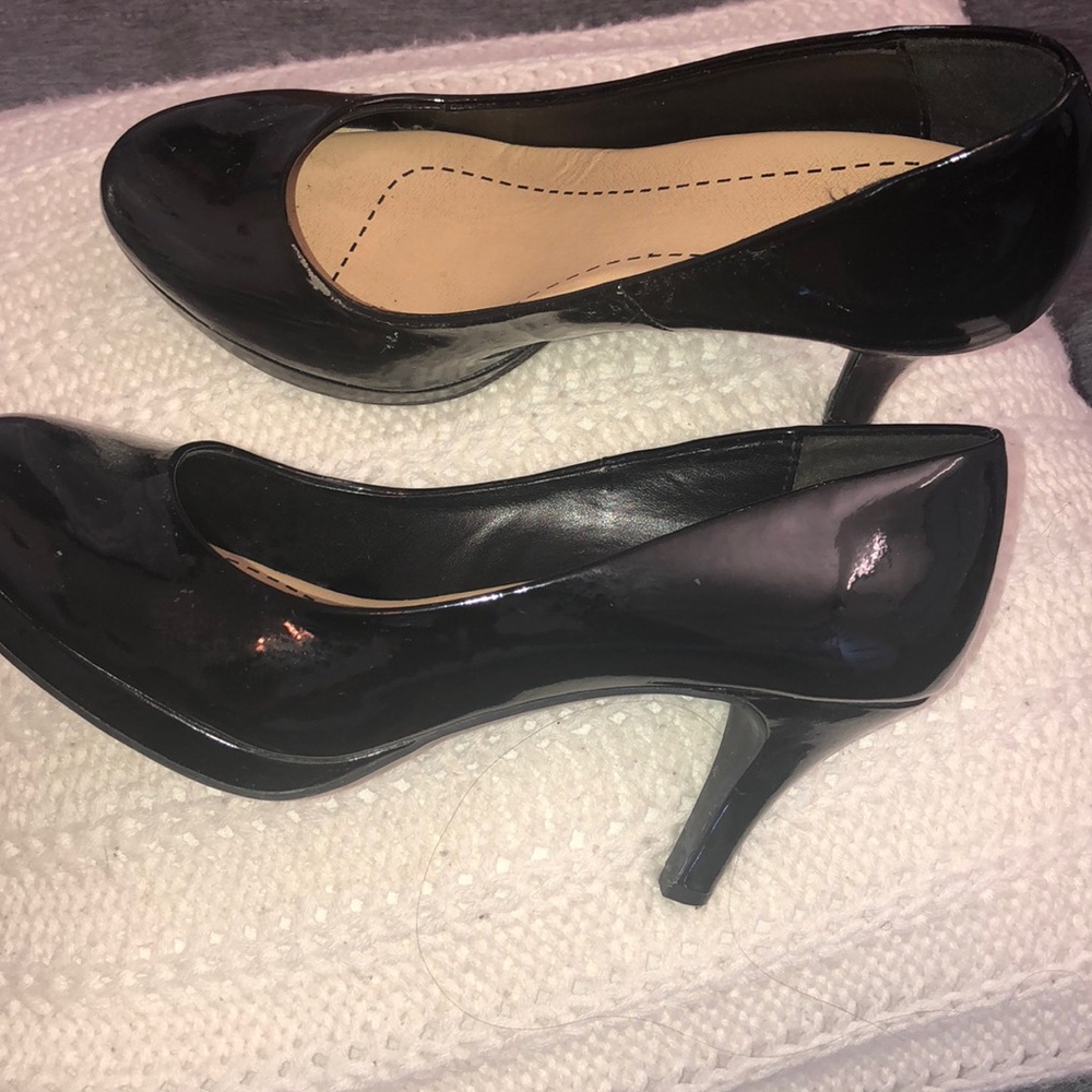 Black heels